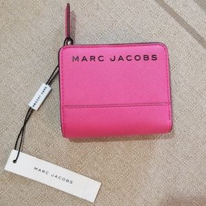NWT Marc Jacobs Wallet Vivid Pink